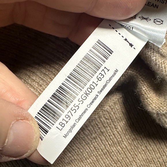 Quince Beige Crew Neck Cashmere Sweater - Picture 6 of 9